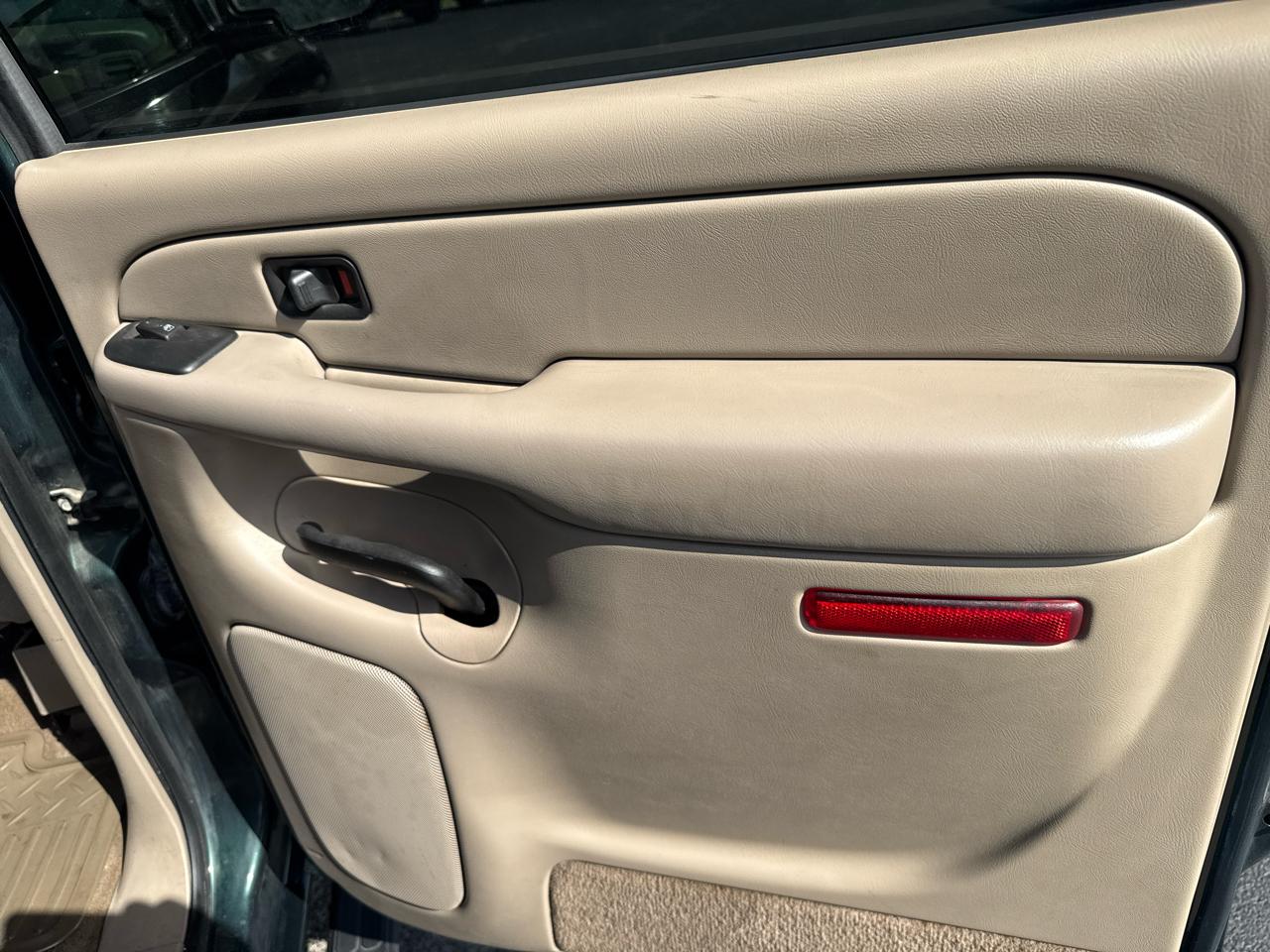 Chevrolet Silverado 1500 Crew Cab 143.5" WB 4WD Z71 2005