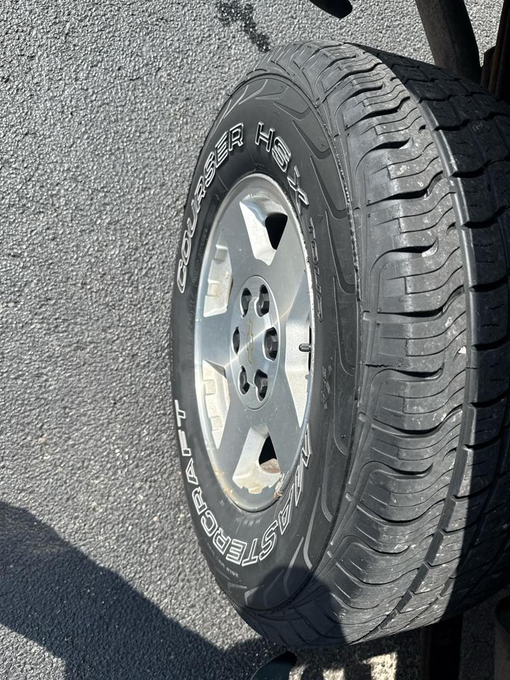 Chevrolet Silverado 1500 Crew Cab 143.5" WB 4WD Z71 2005