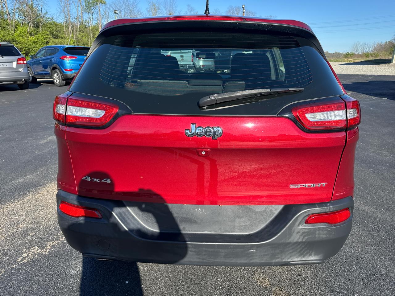 Jeep Cherokee 4WD 4dr Sport 2015