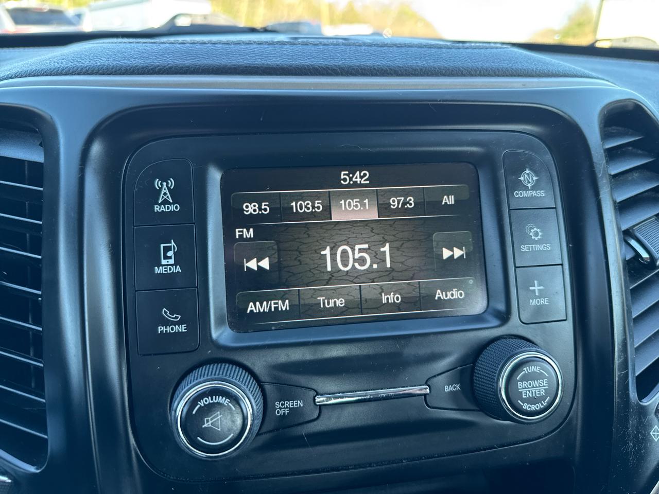 Jeep Cherokee 4WD 4dr Sport 2015