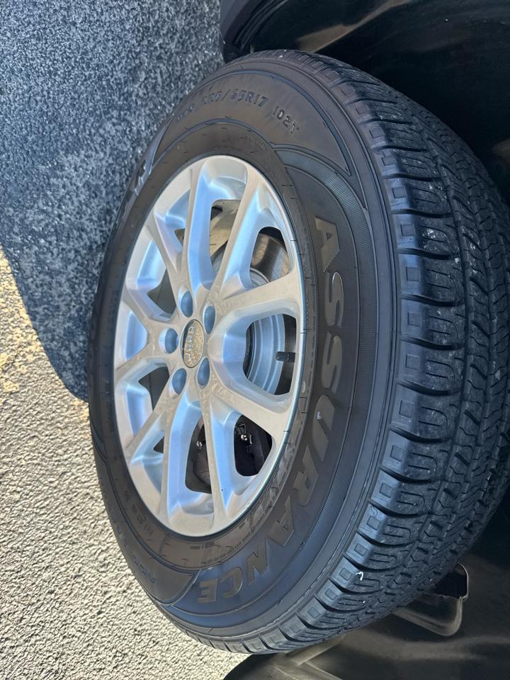 Jeep Cherokee 4WD 4dr Sport 2015