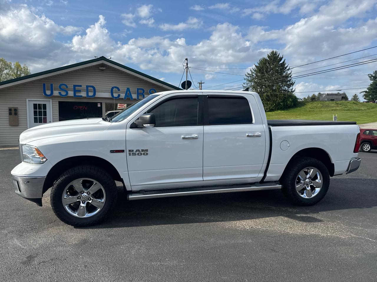 RAM 1500 4WD Crew Cab 140.5" Big Horn 2015