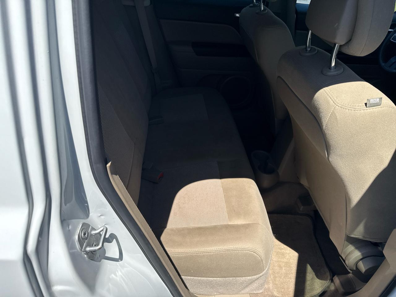 Jeep Patriot FWD 4dr Sport 2016