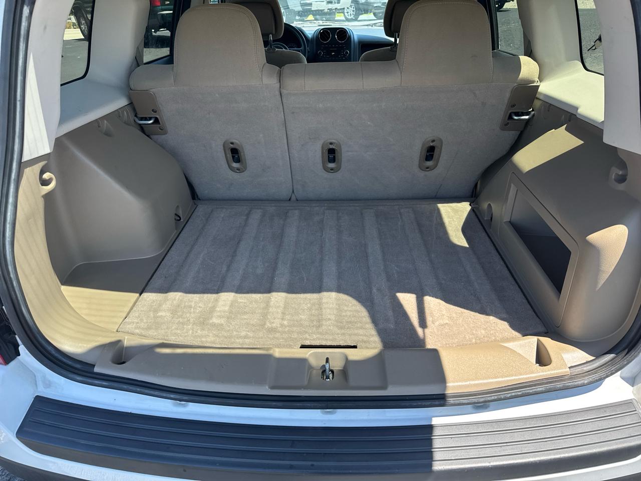 Jeep Patriot FWD 4dr Sport 2016