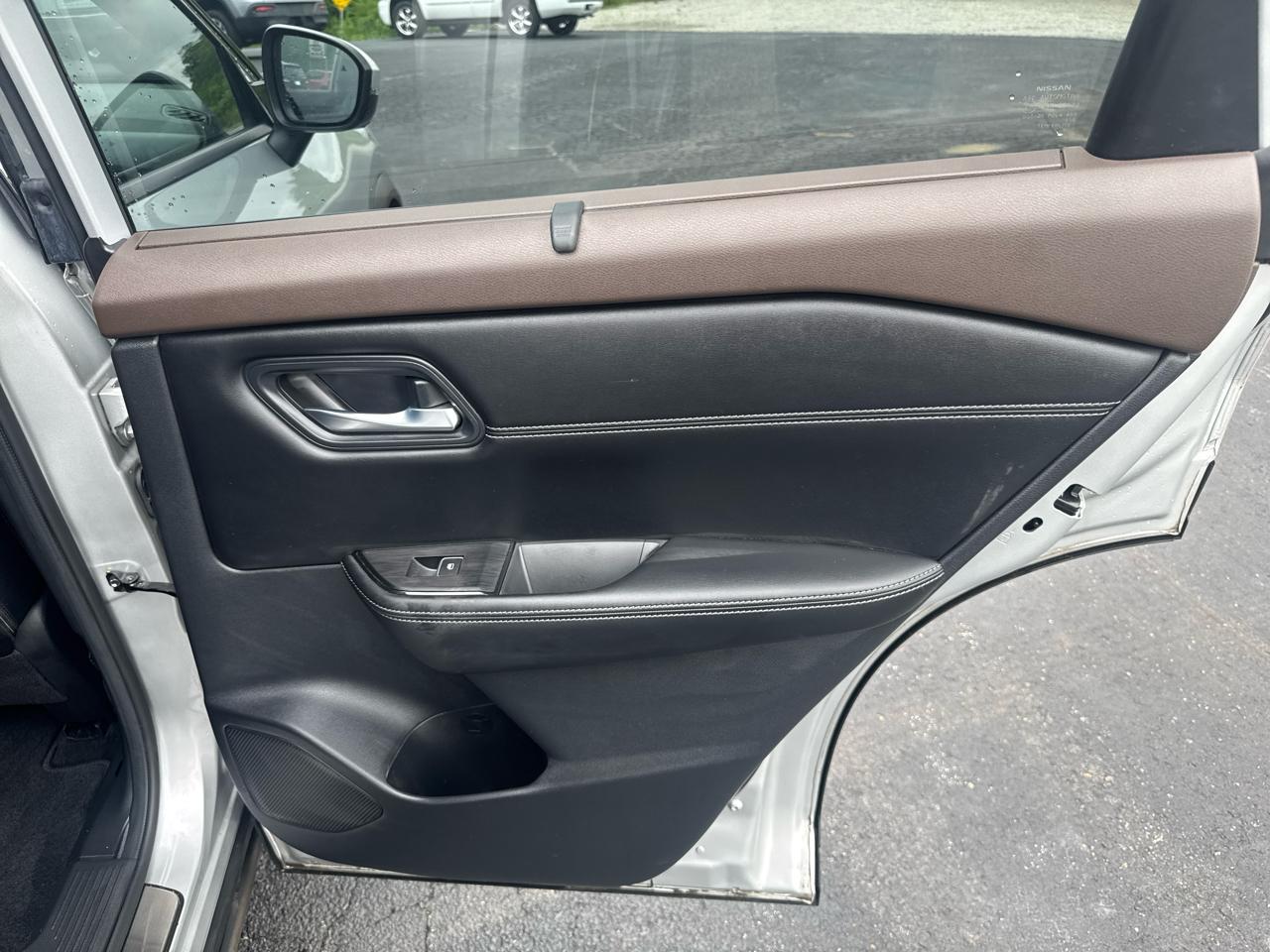 Nissan Rogue AWD SL *Ltd Avail* 2023