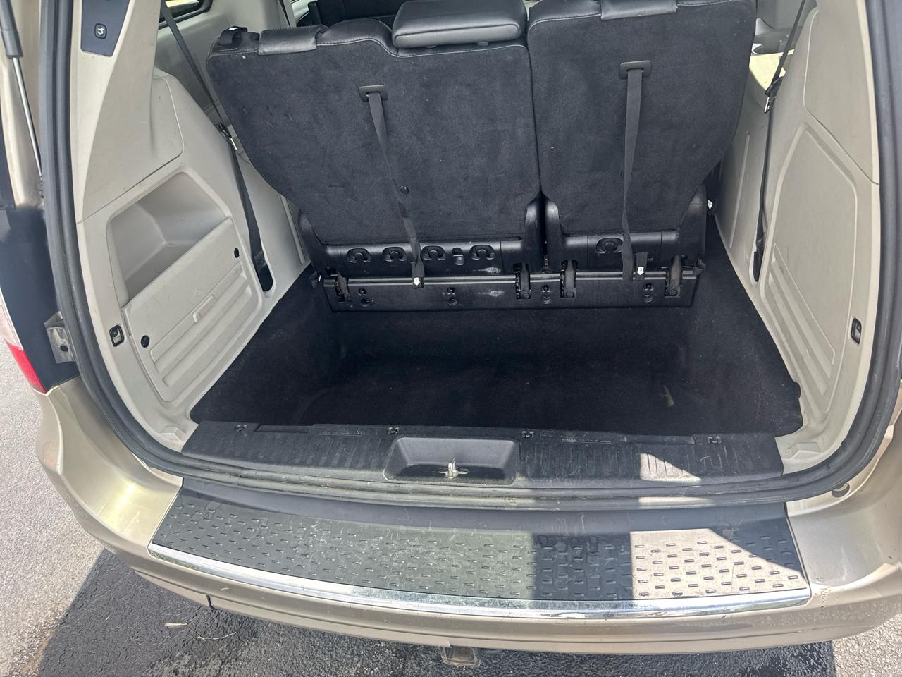 Chrysler Town & Country 4dr Wgn Touring 2016