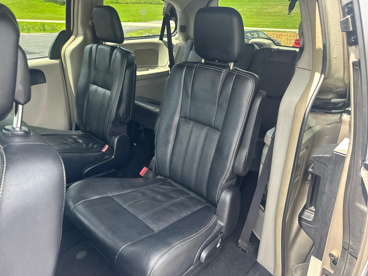 Chrysler Town & Country 4dr Wgn Touring 2016