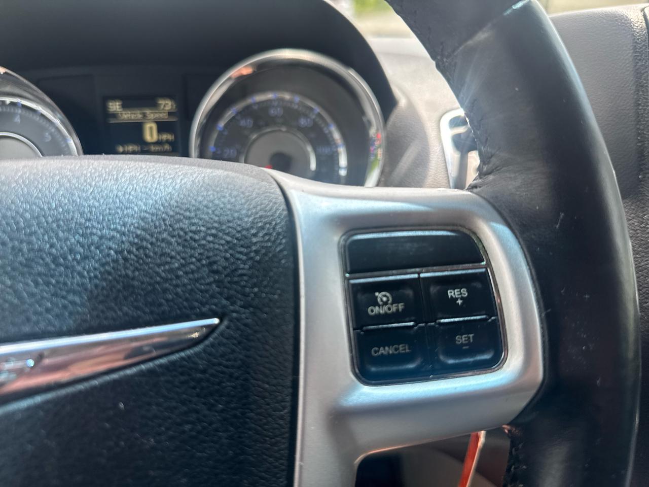Chrysler Town & Country 4dr Wgn Touring 2016