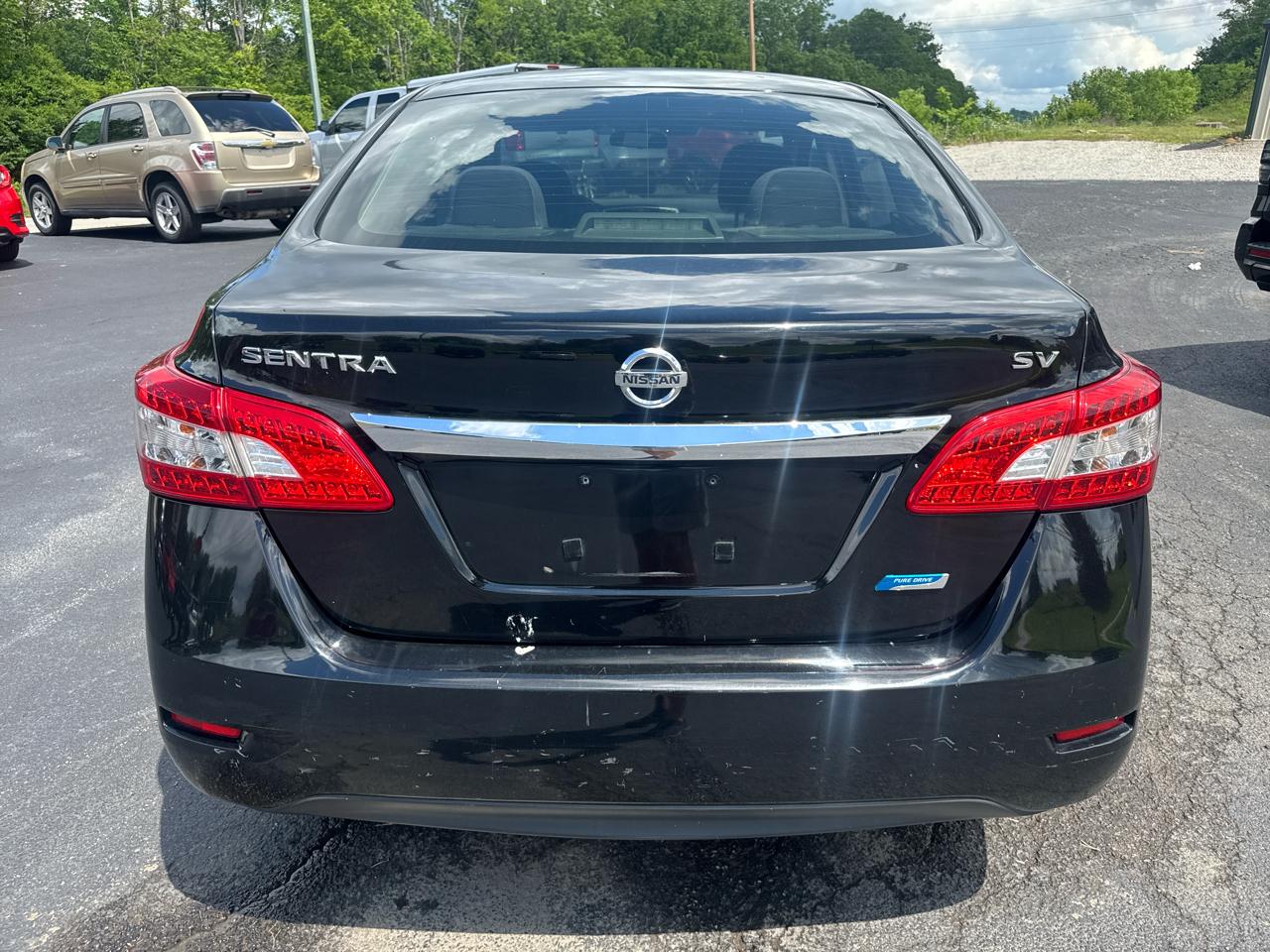 Nissan Sentra 4dr Sdn I4 CVT SV 2013
