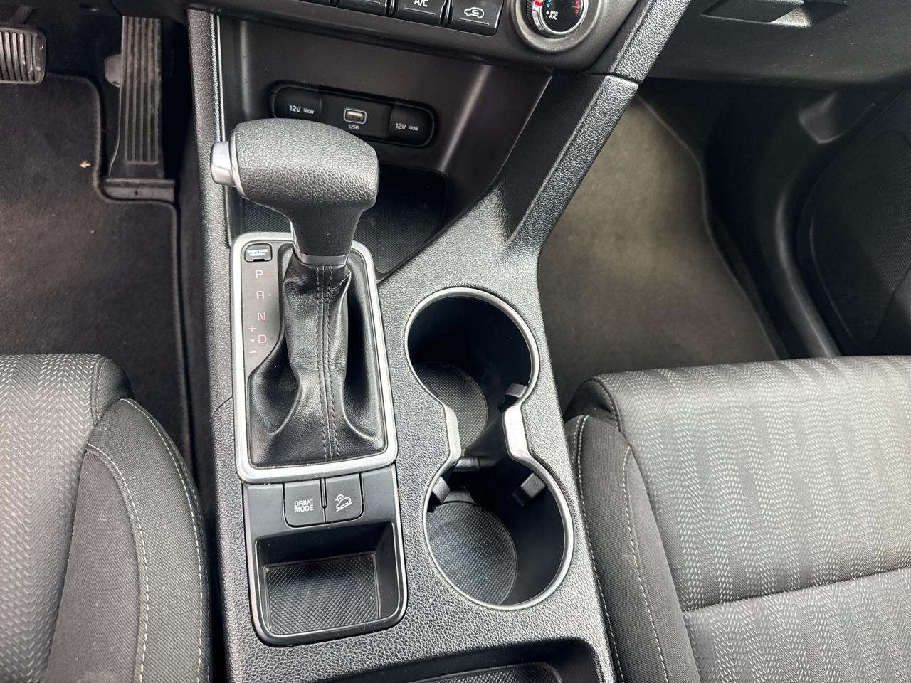 Kia Sportage LX FWD 2020