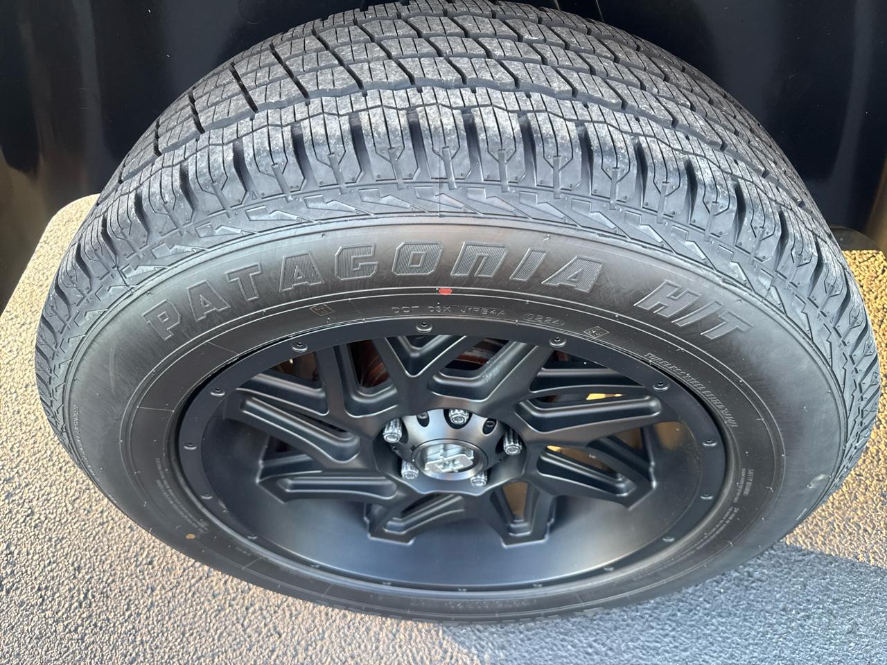 RAM 1500 4WD Crew Cab 140.5" Express 2015