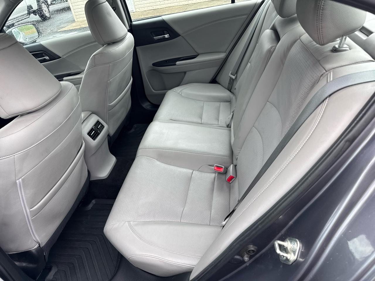 Honda Accord Sedan 4dr I4 CVT EX-L w/Navi 2015