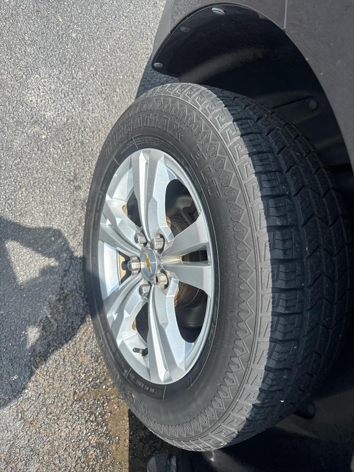 Chevrolet Equinox FWD 4dr LT w/2LT 2011