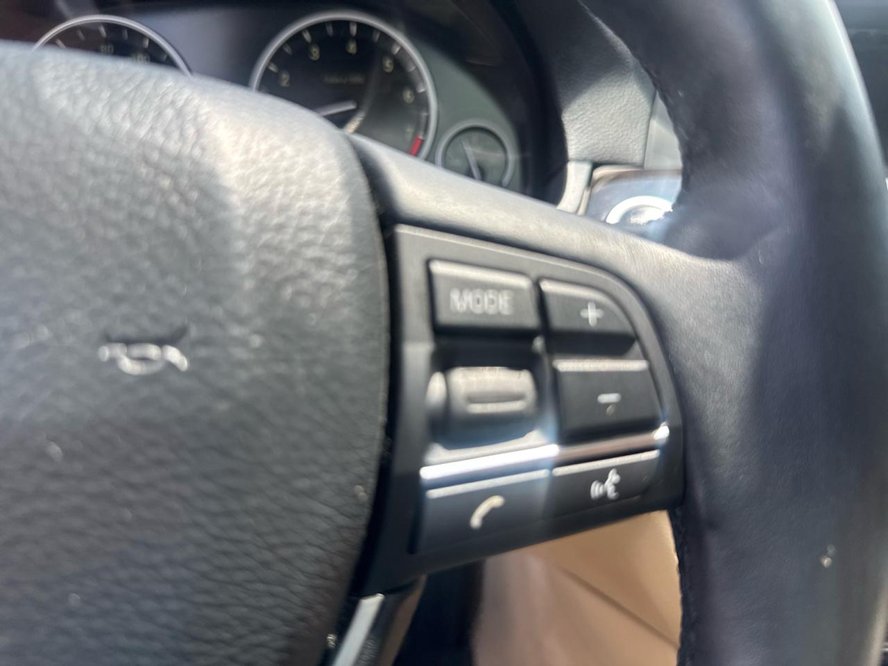 BMW 5 Series 4dr Sdn 535i xDrive AWD 2014