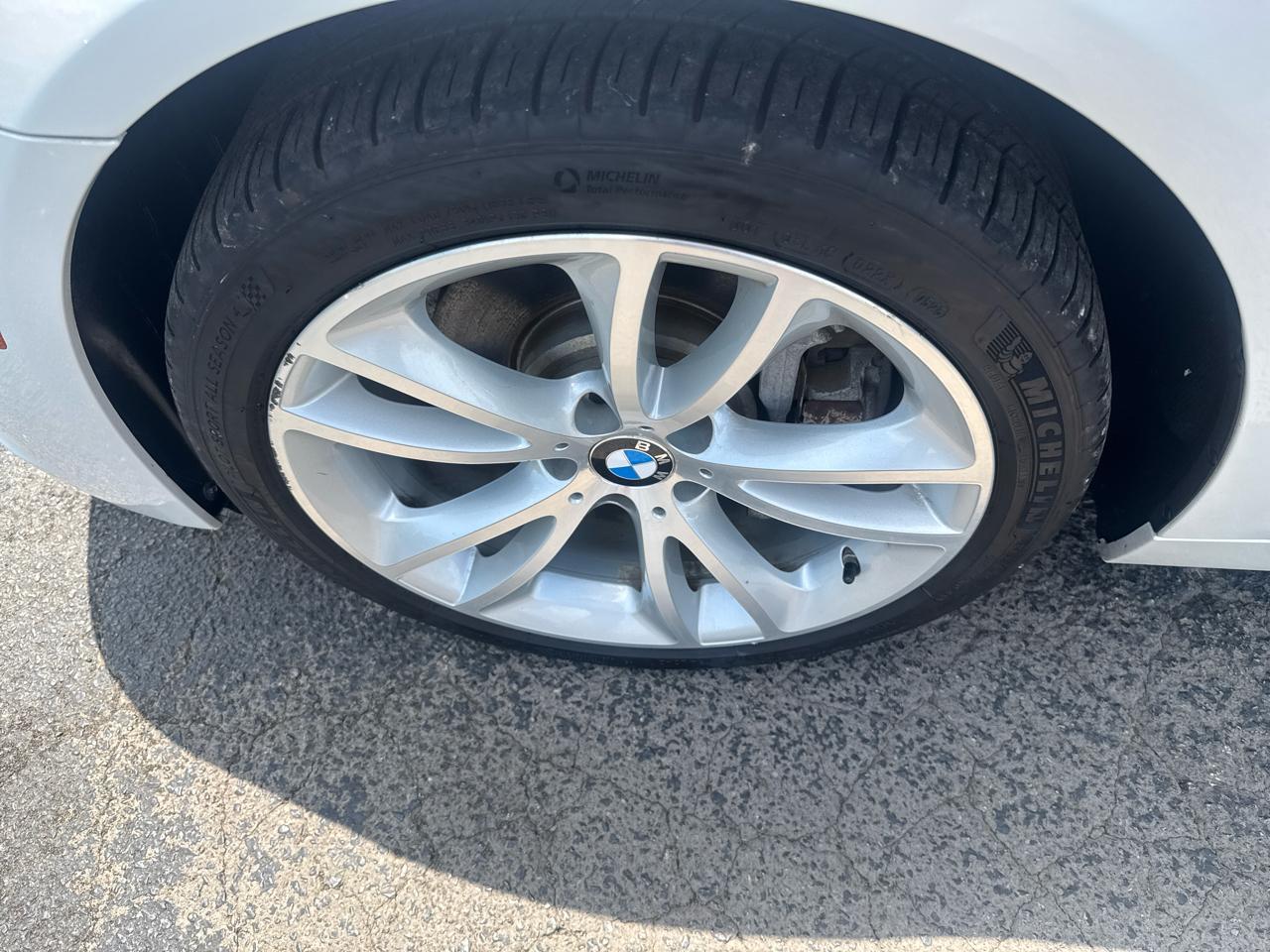 BMW 5 Series 4dr Sdn 535i xDrive AWD 2014