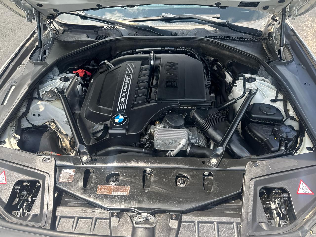 BMW 5 Series 4dr Sdn 535i xDrive AWD 2014