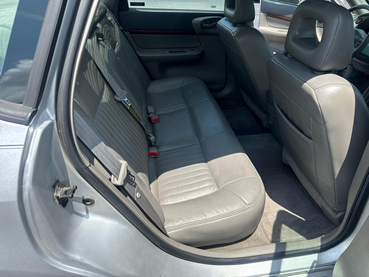 Chevrolet Impala 4dr Sdn LS 2001