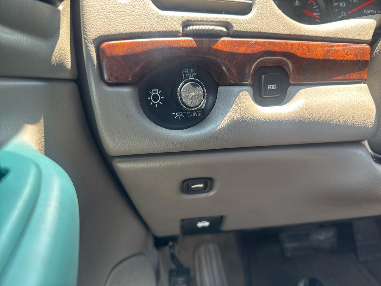 Chevrolet Impala 4dr Sdn LS 2001