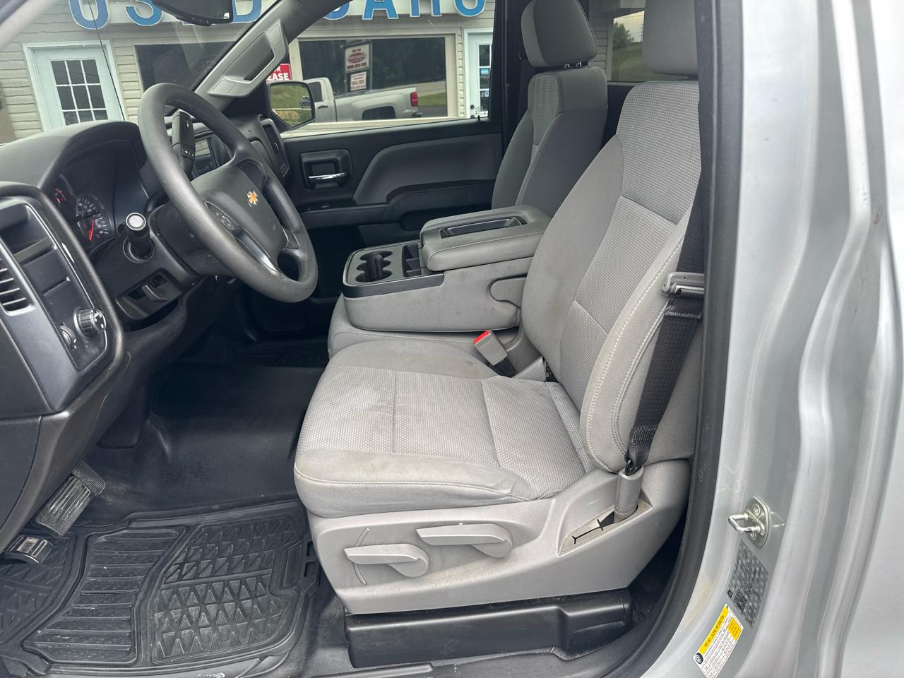 Chevrolet Silverado 1500 2WD Reg Cab 119.0" LS 2018