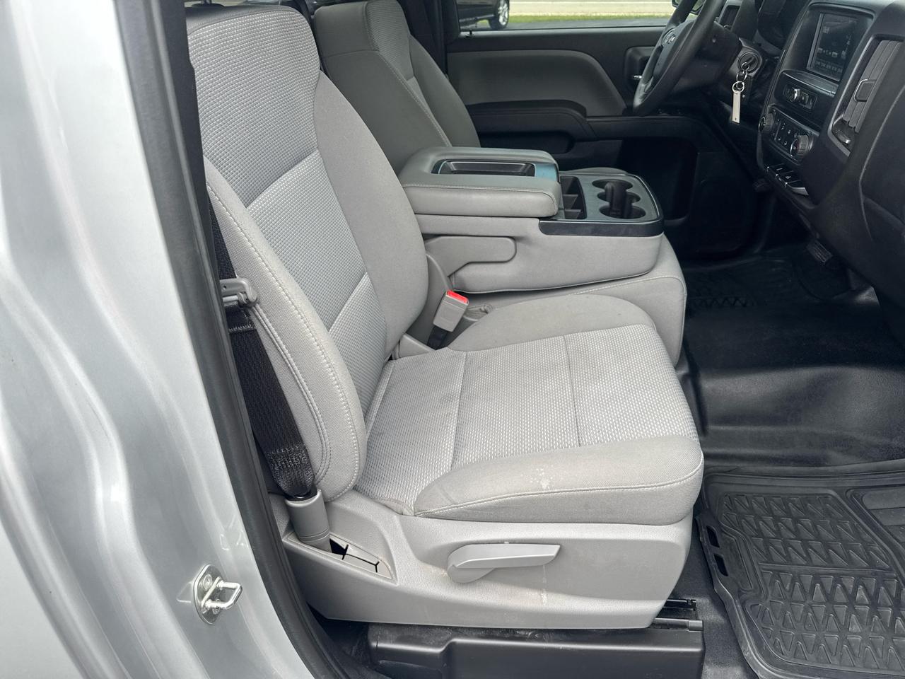 Chevrolet Silverado 1500 2WD Reg Cab 119.0" LS 2018