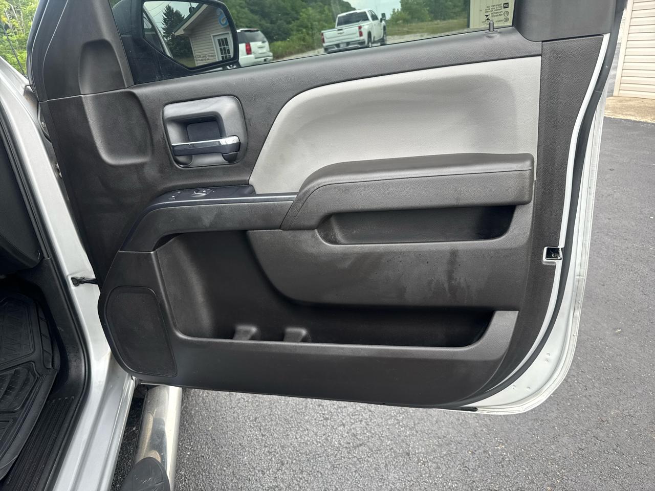 Chevrolet Silverado 1500 2WD Reg Cab 119.0" LS 2018