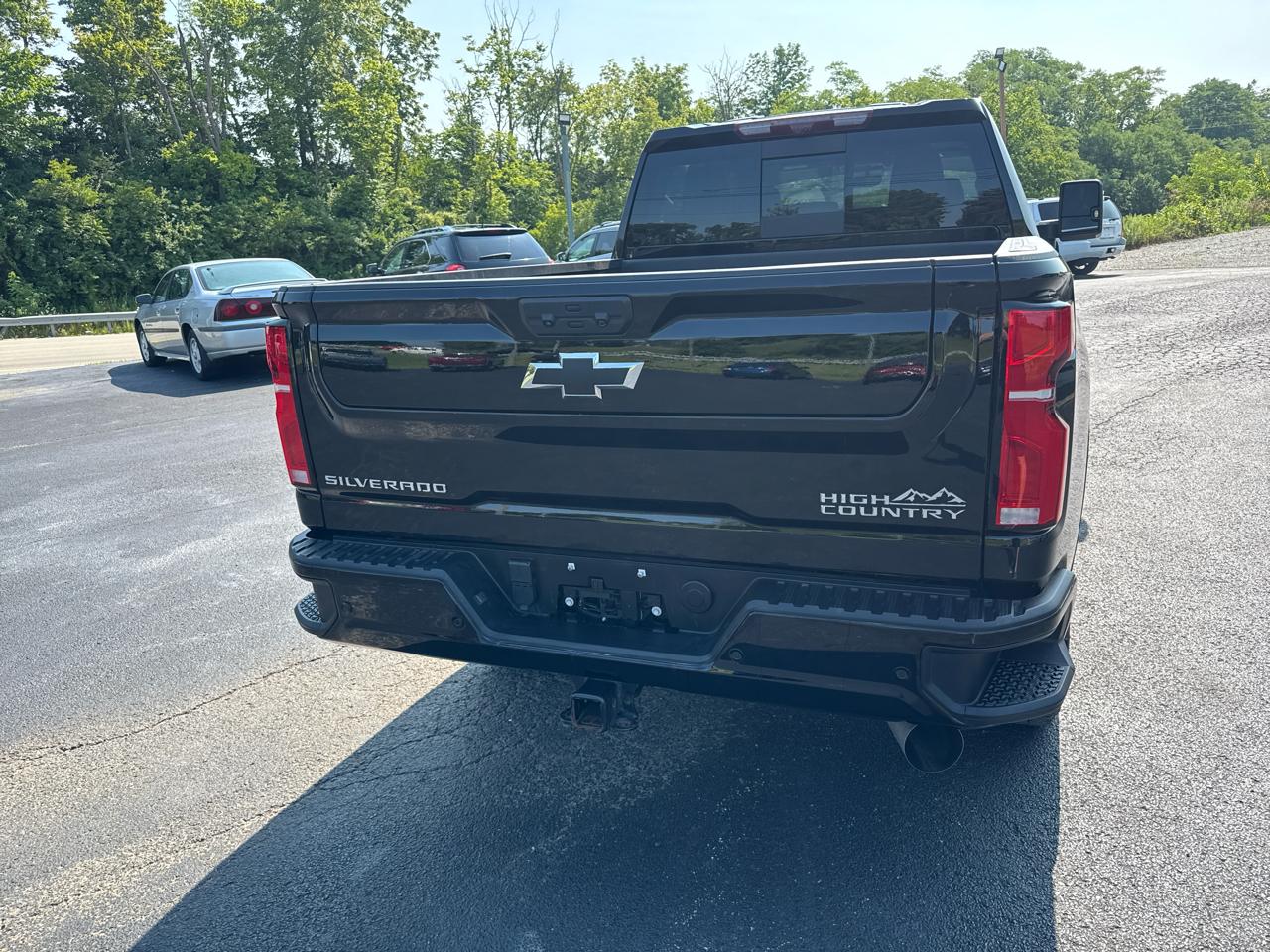 Chevrolet Silverado 2500HD 4WD Crew Cab 159" High Country 2024