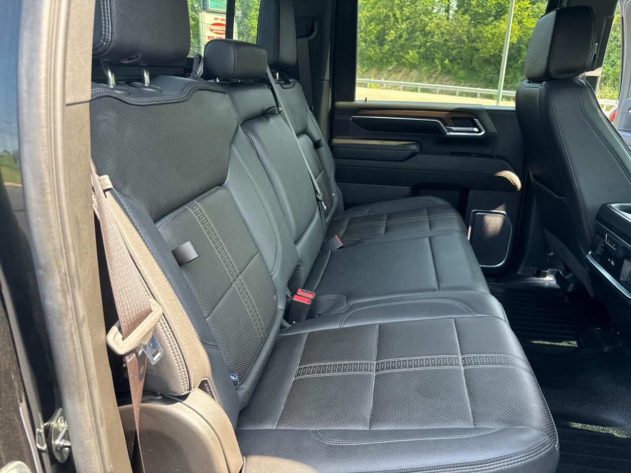 Chevrolet Silverado 2500HD 4WD Crew Cab 159" High Country 2024