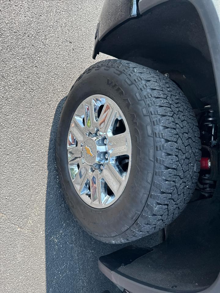 Chevrolet Silverado 2500HD 4WD Crew Cab 159" High Country 2024