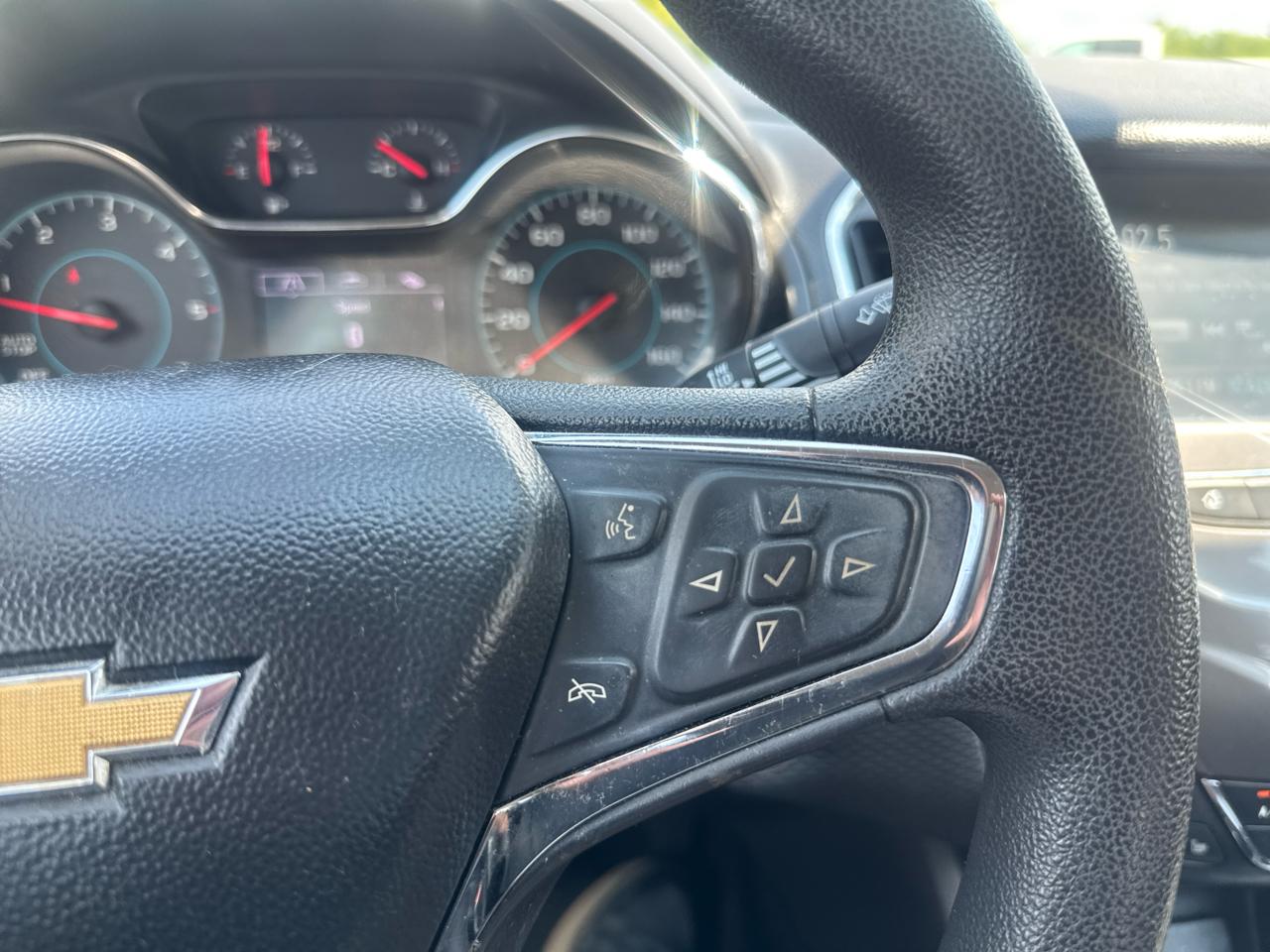 Chevrolet Cruze 4dr Sdn 1.6L LT w/1SH 2017
