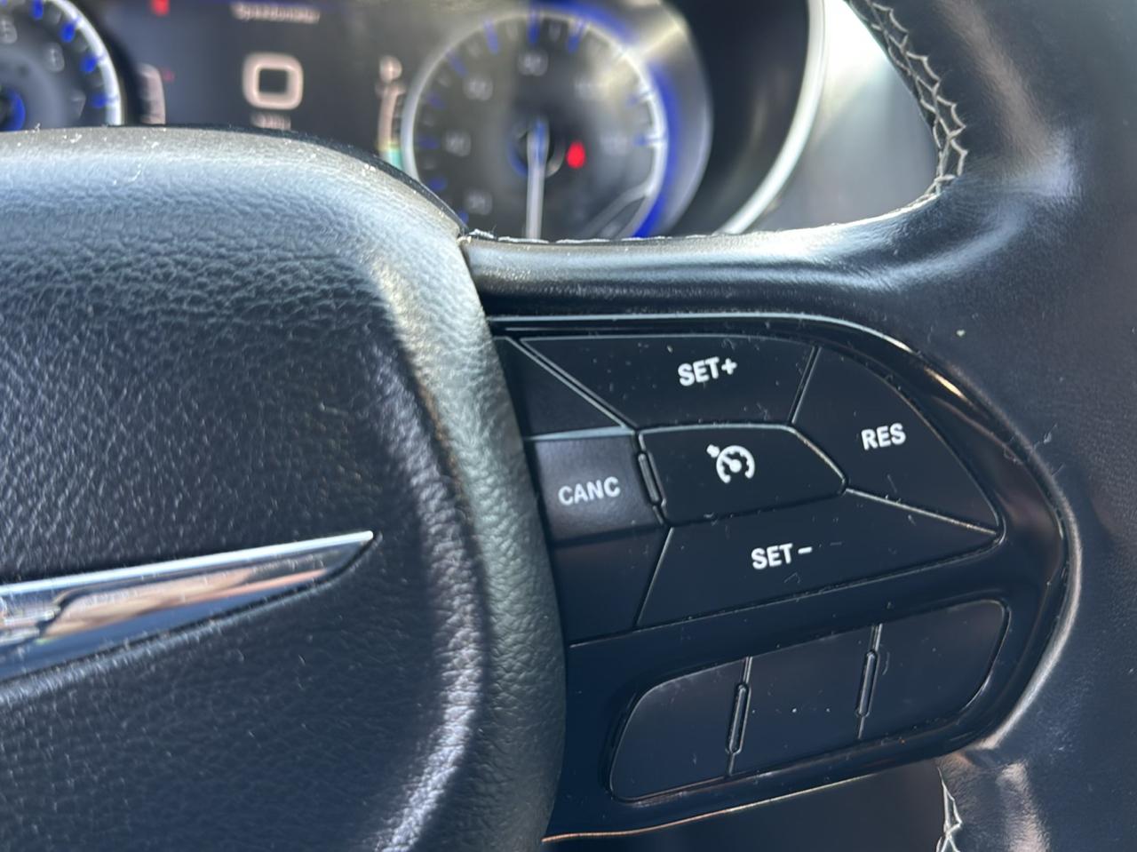 Chrysler Pacifica Touring L Plus FWD 2018