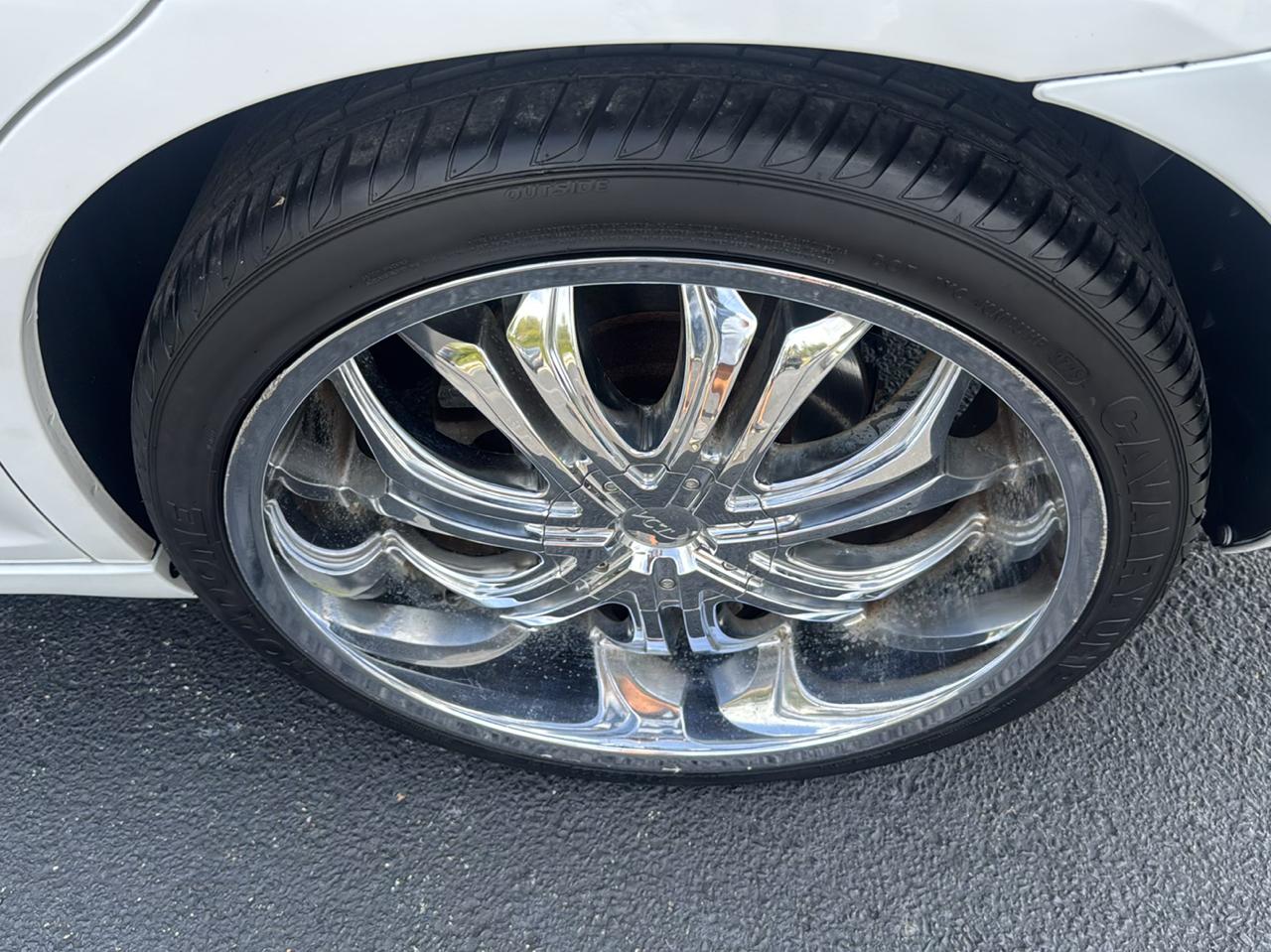 Chrysler 300 4dr Sdn RWD 2014