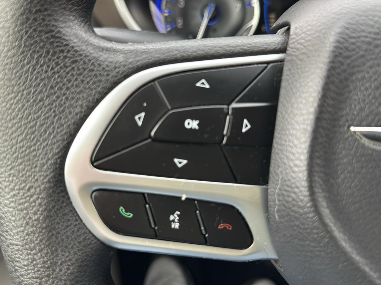 Chrysler Pacifica Touring Plus FWD 2017