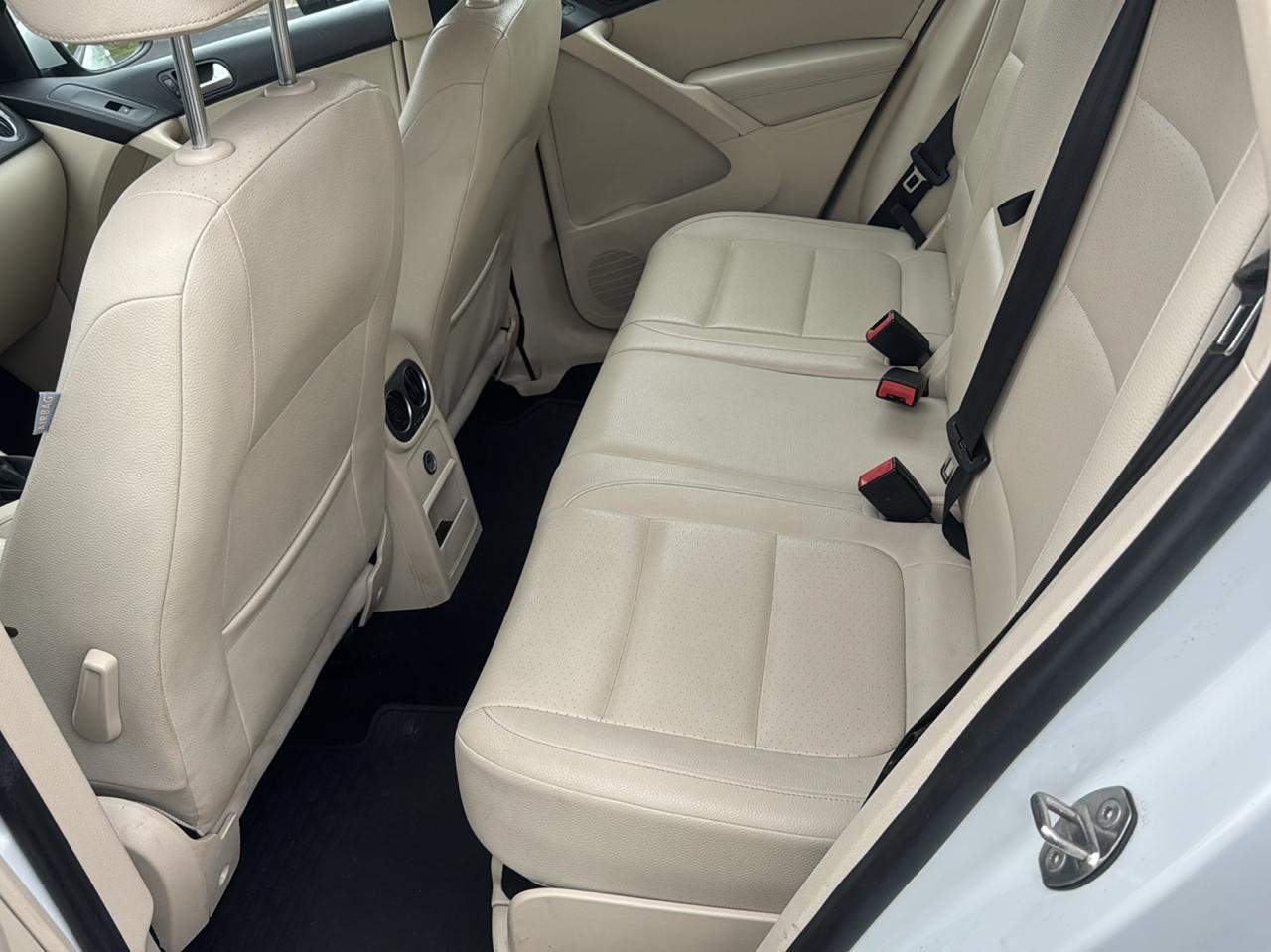 Volkswagen Tiguan 2WD 4dr Auto R-Line 2016