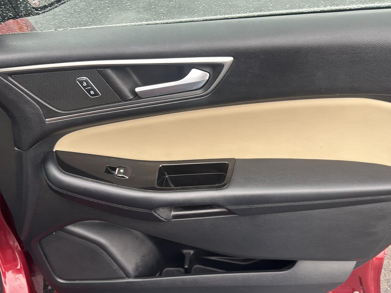 Ford Edge 4dr SEL FWD 2015