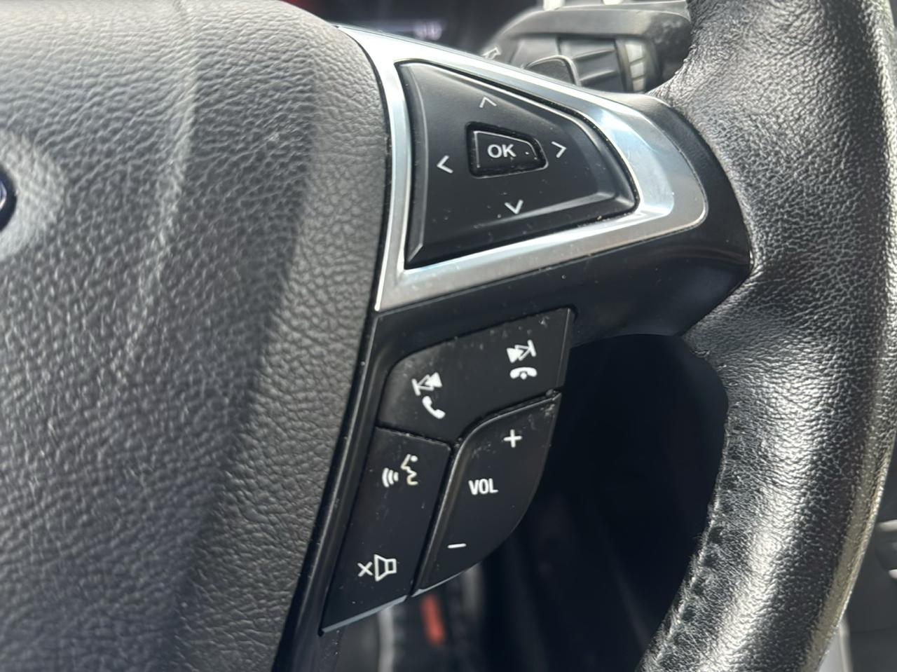 Ford Edge 4dr SEL FWD 2015