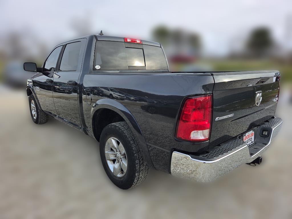 2016 RAM 1500 4WD Crew Cab 140.5" Outdoorsman