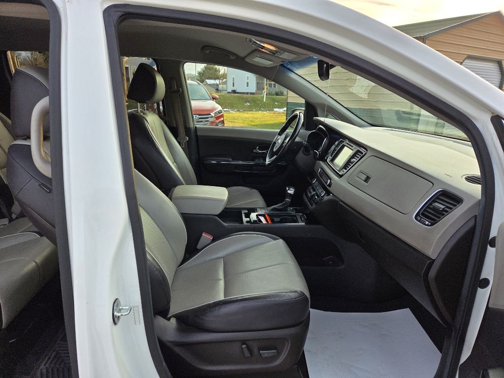 Kia Sedona SX-L FWD 2017