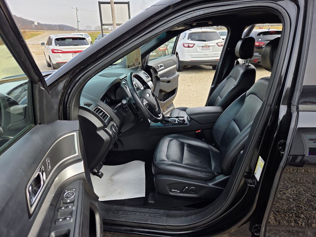 Ford Explorer 4WD 4dr XLT 2016