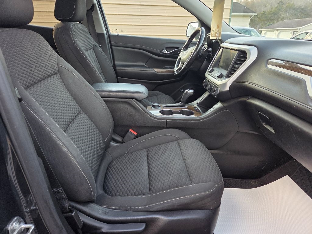 GMC Acadia AWD 4dr SLE w/SLE-2 2019