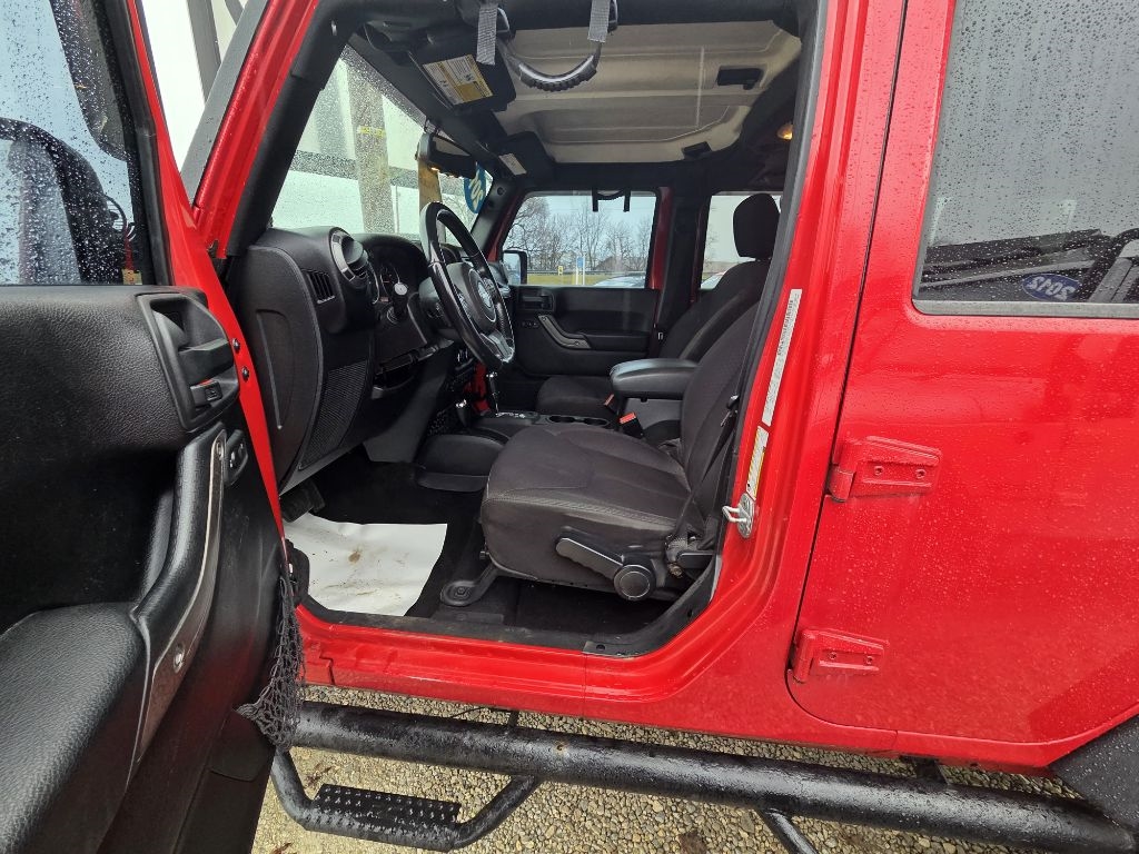 Jeep Wrangler Unlimited 4WD 4dr Sport 2014