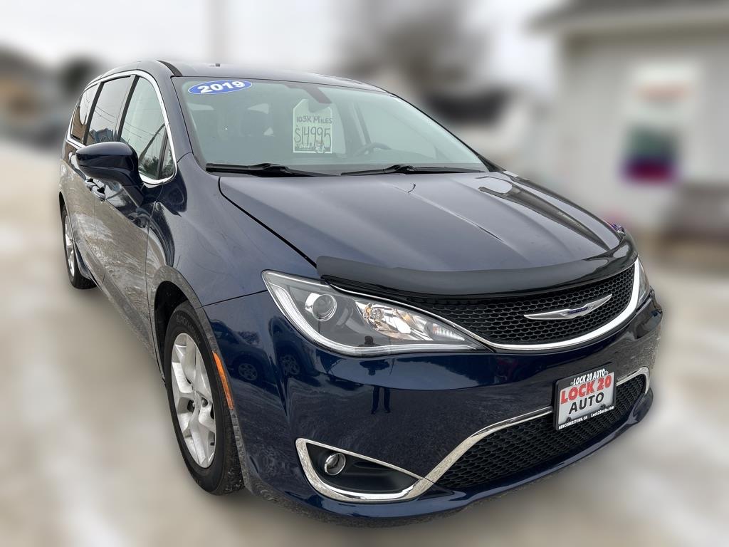 2019 Chrysler Pacifica Touring Plus FWD