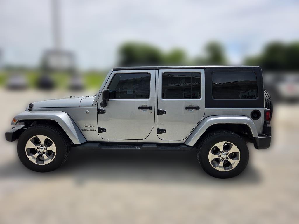 2017 Jeep Wrangler Unlimited Sahara 4x4