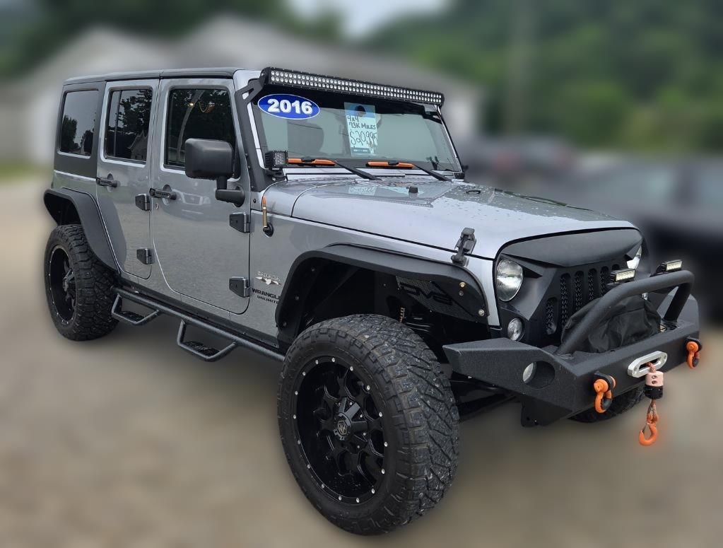 2016 Jeep Wrangler Unlimited 4WD 4dr Sahara