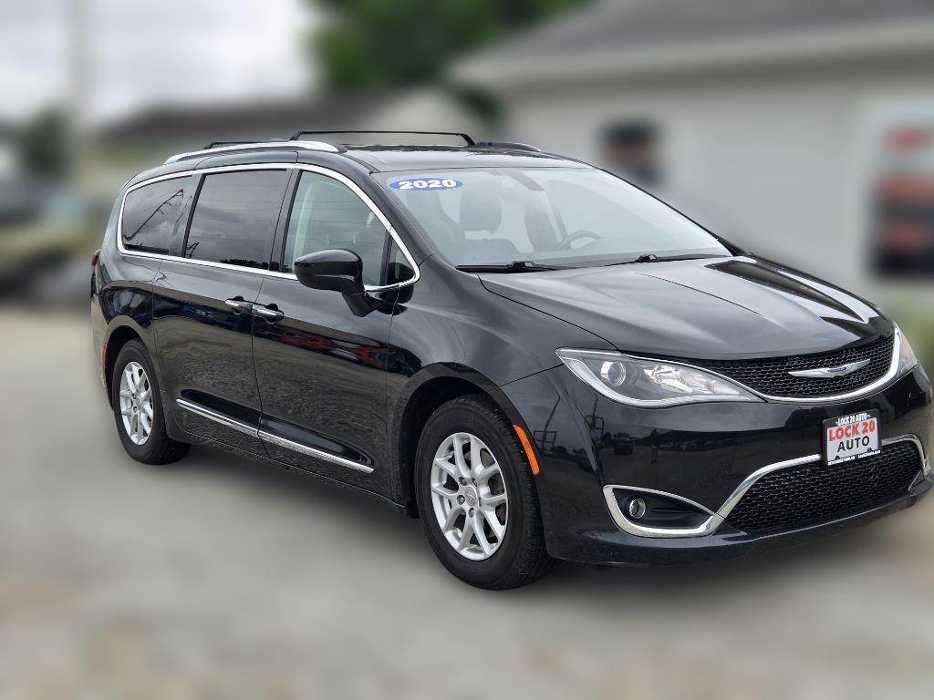 2020 Chrysler Pacifica Touring L FWD