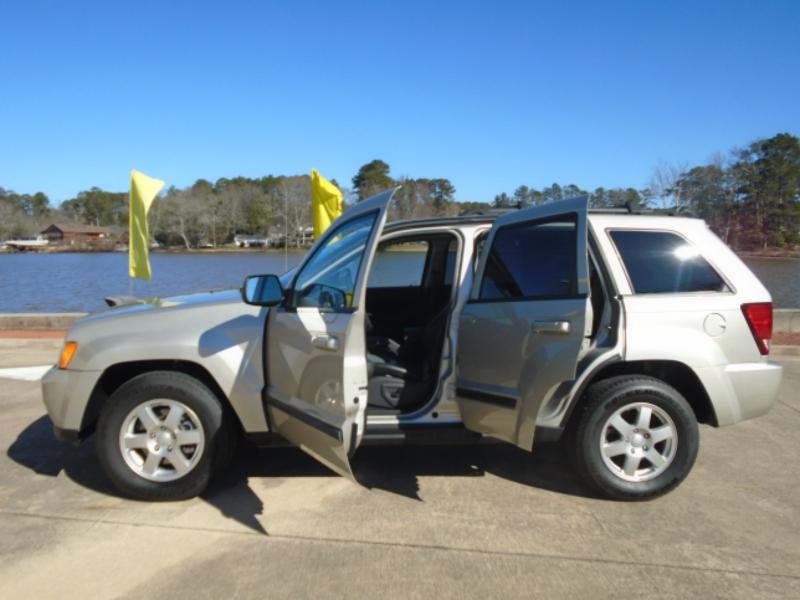 Jeep Grand Cherokee Laredo 4WD 2008