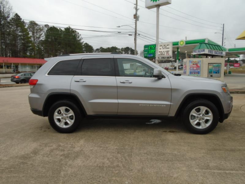 Jeep Grand Cherokee Laredo 2WD 2014