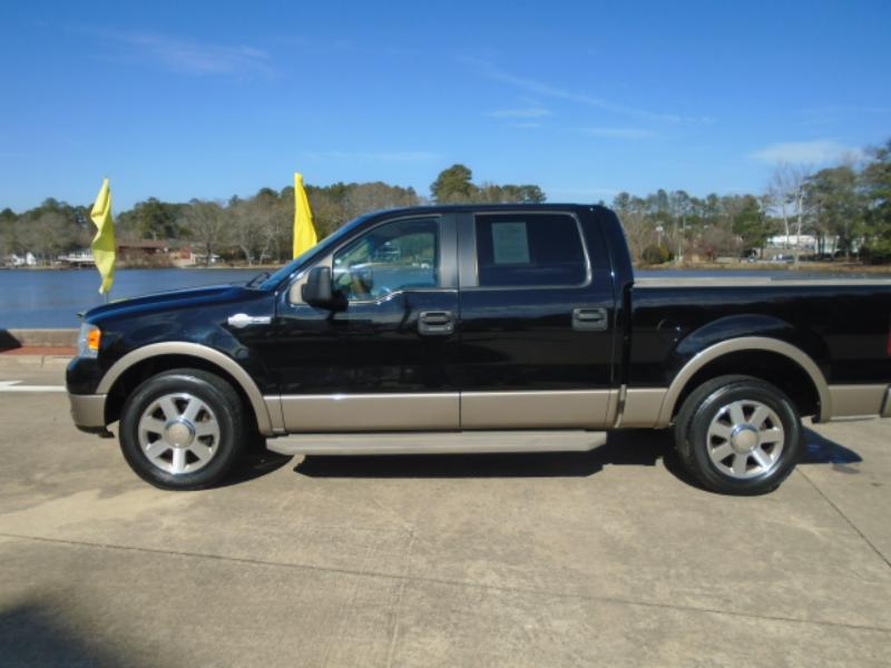 Ford F-150 XLT SuperCrew 2WD 2005