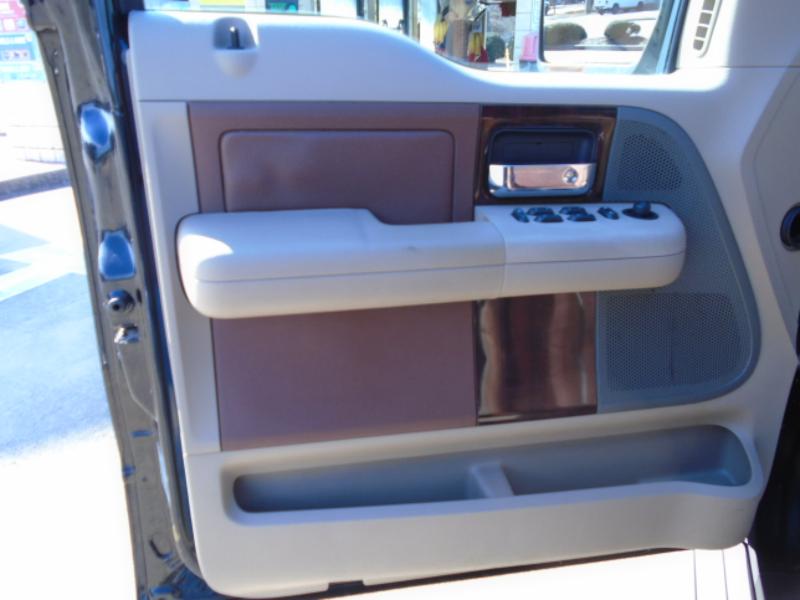 Ford F-150 XLT SuperCrew 2WD 2005