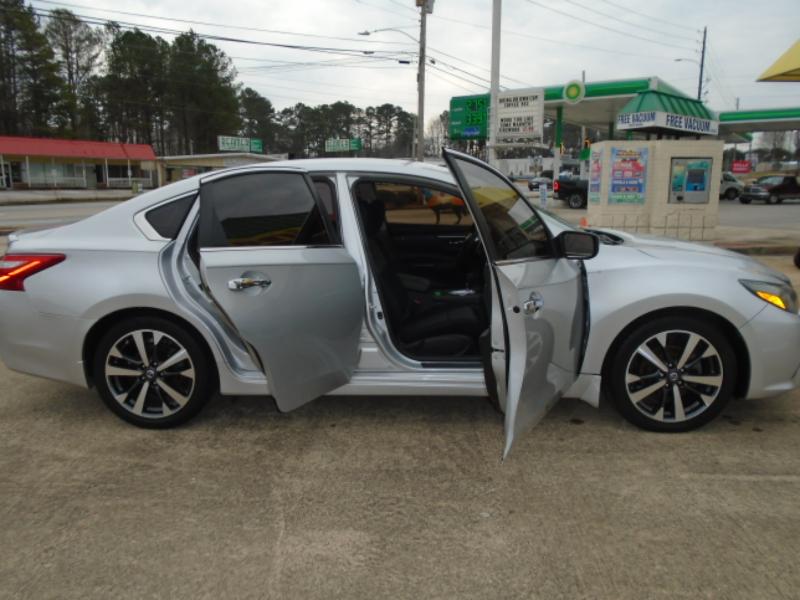 Nissan Altima 2.5 SR 2016