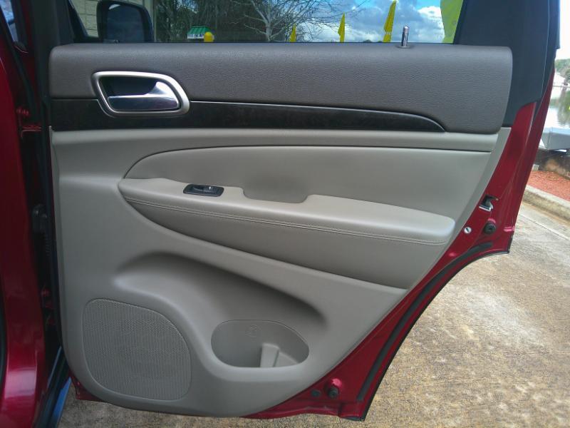 Jeep Grand Cherokee Laredo 2WD 2013